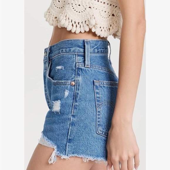 👖 Levi’s 501 Premium Distressed Cutoff Shorts – Size 30 (NWT) - Picture 4 of 13